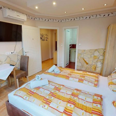 Cristian Apartman Hajdúszoboszló Екстериор снимка