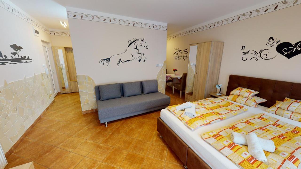 Cristian Apartman Hajdúszoboszló Екстериор снимка